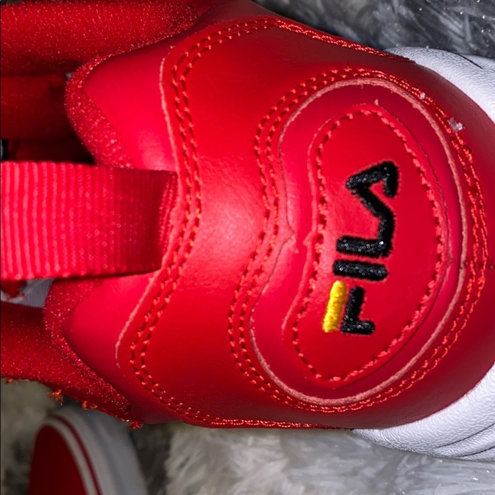 Filas - Picture 4 of 4